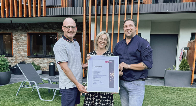 Auszeichnung Platz 1 vom Hotel Dorfer beim Werbe Grand Prix